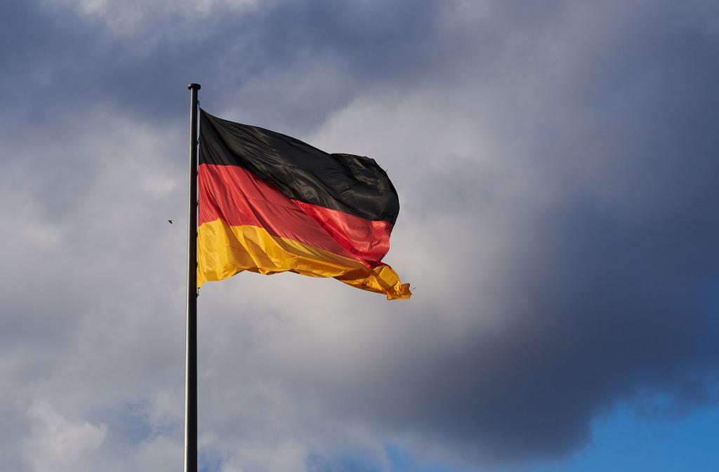 «Eine vollständige Angleichung an Westdeutschland ist kurzfristig nicht realistisch», sagt IW-Experte Klaus-Heiner Röhl. - Foto: Annette Riedl/dpa