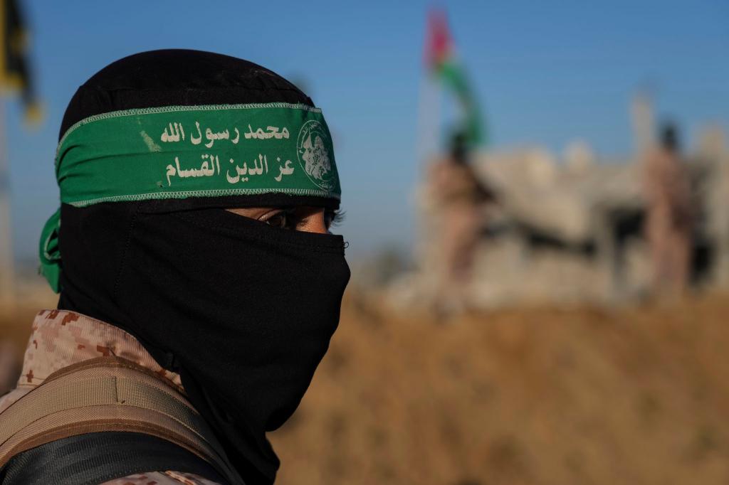 Die Hamas zeigt sich offen für den Trump-Plan, lässt zentrale Punkte aber offen. (Archivbild) - Foto: Abdel Kareem Hana/AP/dpa