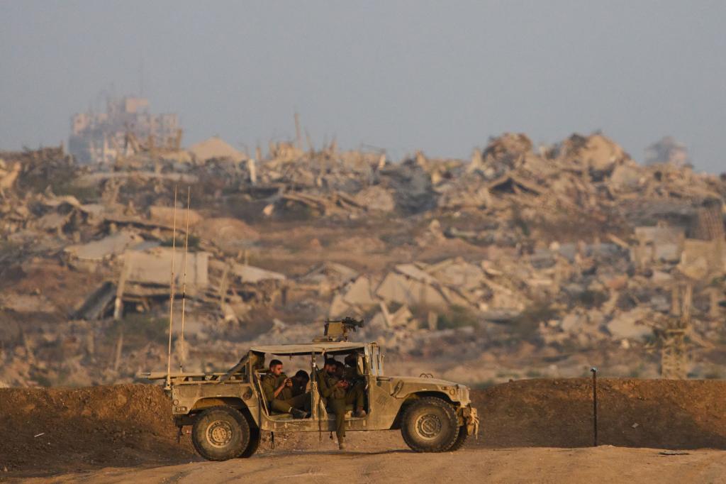 Bei den Gesprächen in Scharm el Scheich gibt es im Gaza-Krieg erneut etwas Hoffnung. - Foto: Ariel Schalit/AP/dpa