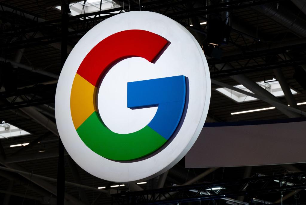 Google führt nun auch in Deutschland einen zusätzlichen KI-Modus bei der Suche ein. - Foto: Sven Hoppe/dpa