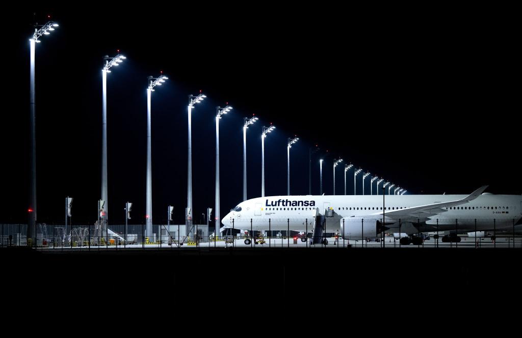 Zahlreiche Lufthansa-Jets könnten wegen eines Piloten-Streiks am Boden bleiben. - Foto: Sven Hoppe/dpa/dpa-tmn