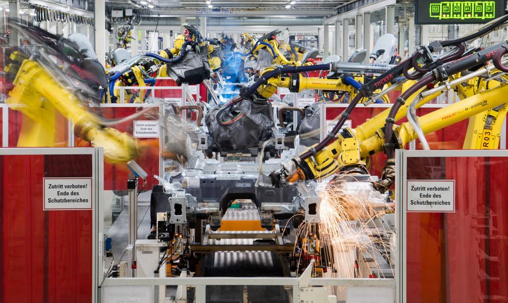 Viele Autobauer stehen unter Druck. (Archivbild) - Foto: Julian Stratenschulte/dpa