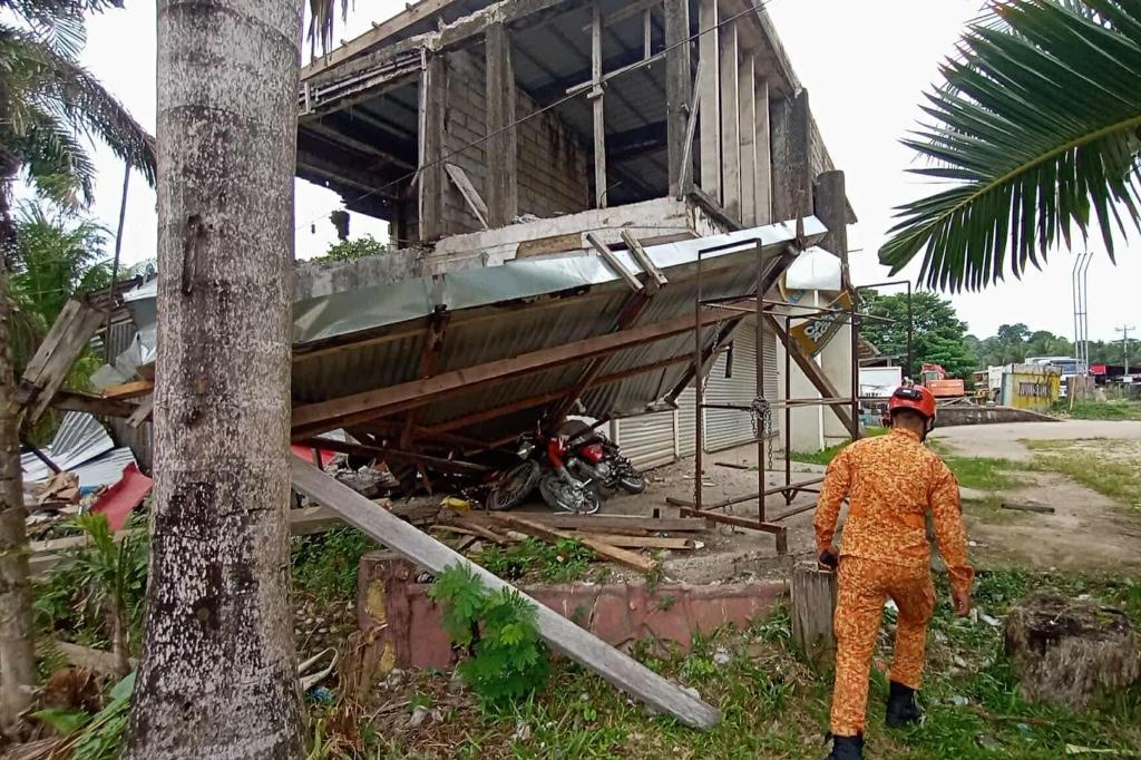 Die Zahl der Opfer steigt - Foto: Bureau of Fire Protection/AP/dpa