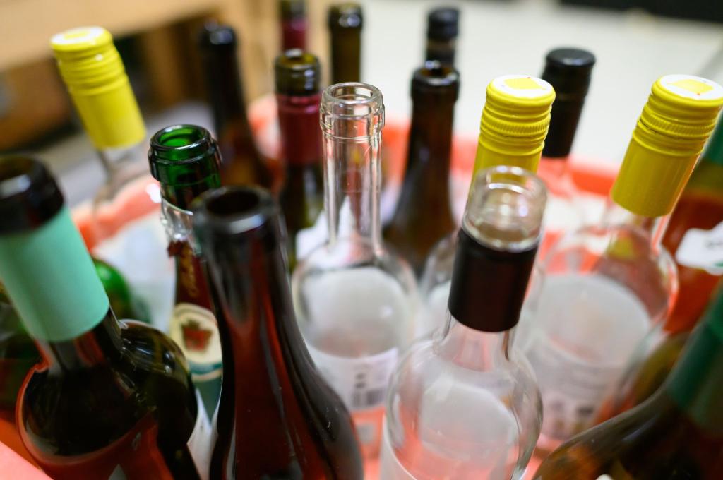 Die WHO Europa wirbt im Kampf gegen Krebs für eine kluge Alkoholpolitik. (Illustration) - Foto: Robert Michael/dpa