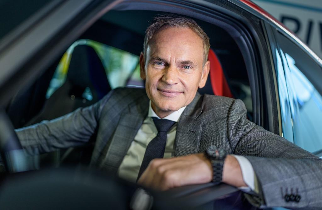 VW-Konzernchef Blume: Die Autoindustrie befindet sich in «stürmischen Zeiten». - Foto: Michael Kappeler/dpa