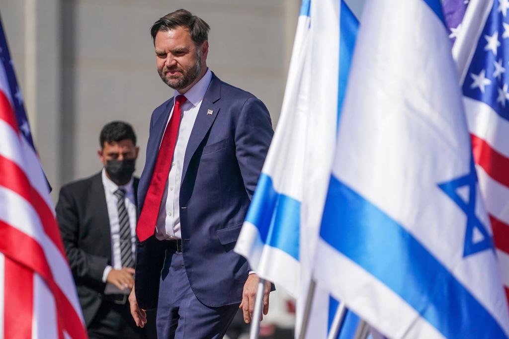 Vance spricht über den Stand der Gaza-Verhandlungen. - Foto: Nathan Howard/Pool New York Times/AP/dpa