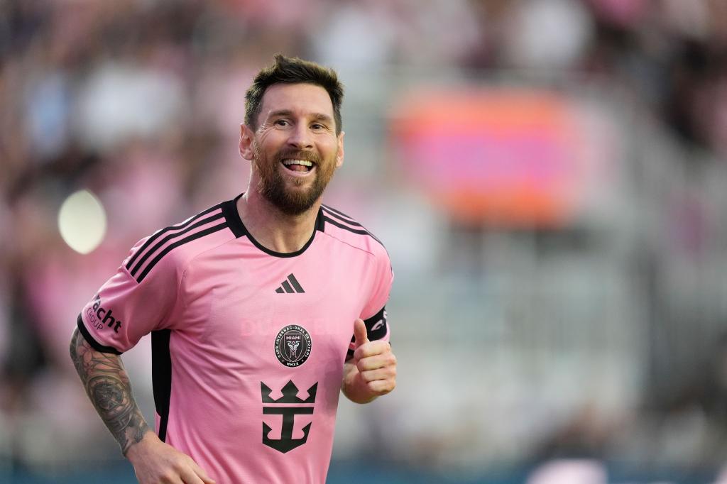 Messi spielt weiter für Inter Miami. (Archivbild) - Foto: Rebecca Blackwell/AP/dpa