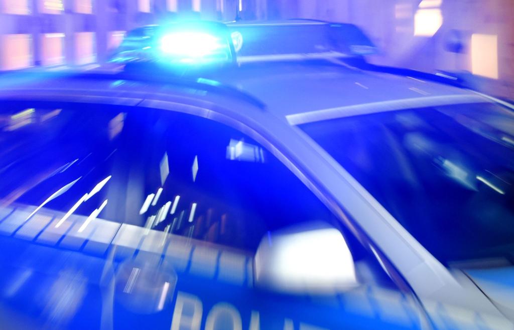 Die Staatsanwaltschaft ermittelt wegen Vergewaltigung gegen fünf Verdächtige. (Symbolfoto) - Foto: Carsten Rehder/dpa