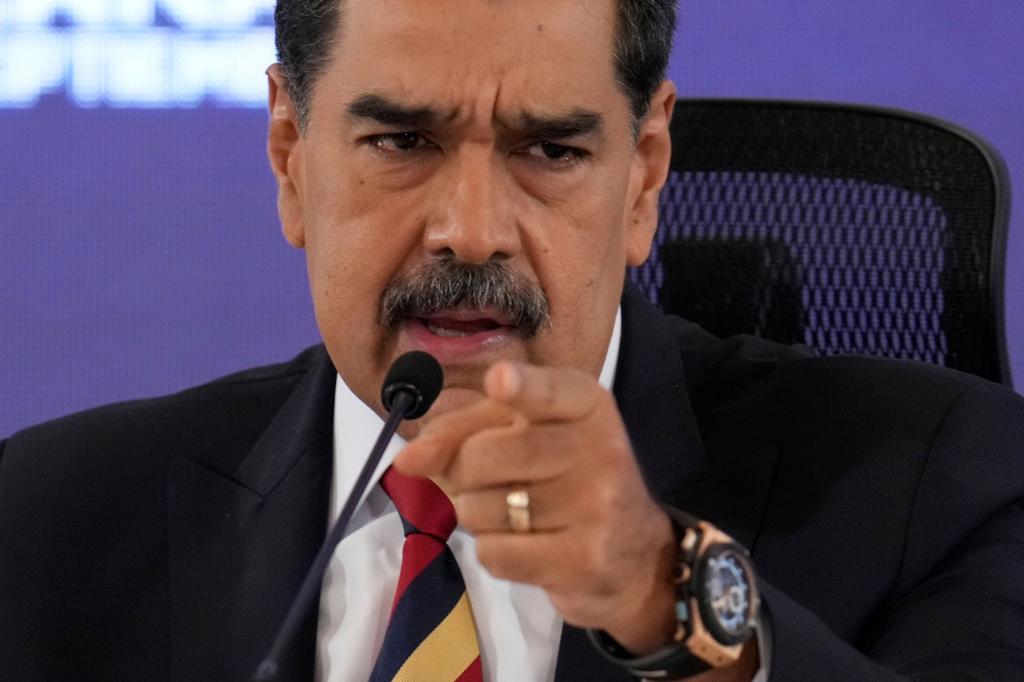 Russland ist mit dem venezolanischen Präsidenten Maduro verbündet. - Foto: Ariana Cubillos/AP/dpa