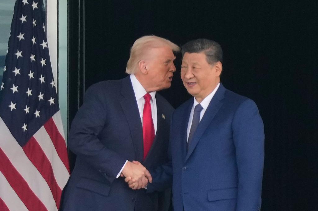 Die USA machen weitere Details zu dem Treffen mit Xi bekannt. - Foto: Mark Schiefelbein/AP/dpa