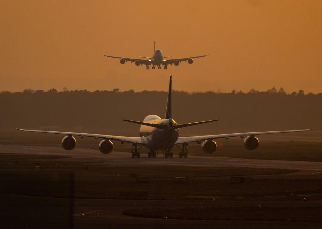 Am Frankfurter Flughafen ist die Wahl zum Betriebsrat abgebrochen worden. - Foto: Boris Roessler/dpa