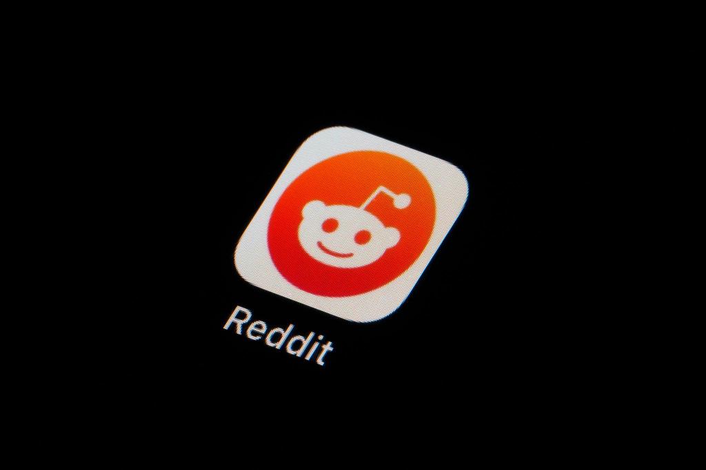 Reddit ist die jüngste Plattform, die dem neuen Gesetz in Australien unterliegt. (Symbolbild) - Foto: Matt Slocum/AP/dpa