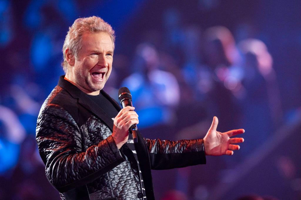 Der Sänger musste der Frau erklären, dass sie einem Betrug aufgesessen war. (Archivbild) - Foto: Tom Weller/dpa