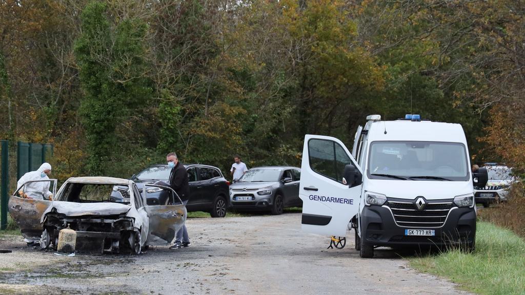 Nach einer Autoattacke in Westfrankreich beruft sich der Fahrer auf «Befehle von Allah». (Archivbild) - Foto: Yohan Bonnet/AP/dpa