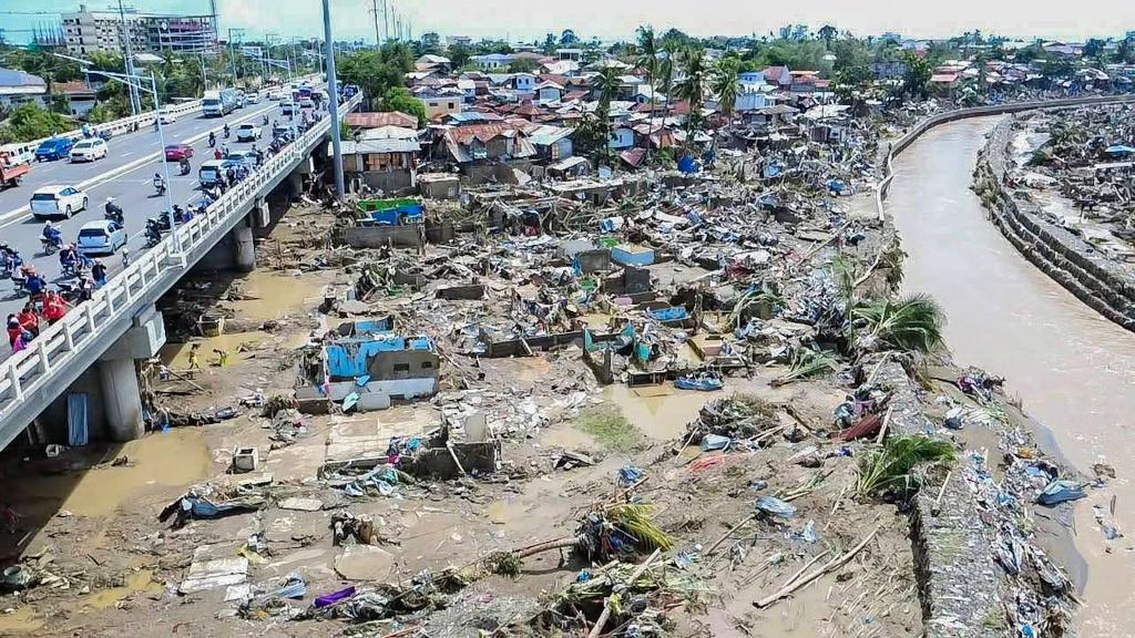 Die Zerstörungen auf den Philippinen sind gewaltig, - Foto: Philippine Red Cross/XinHua/dpa