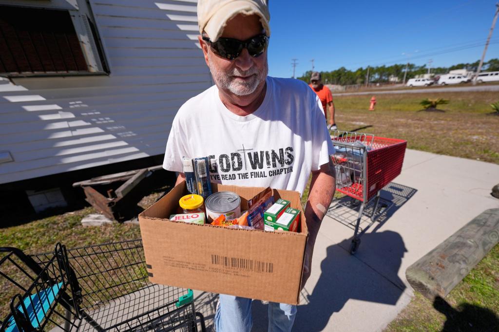 Wegen der unsicheren Lage spenden viele Amerikaner nun Lebensmittel - wie hier im Bundesstaat Missouri. (Archivbild) - Foto: Lynne Sladky/AP/dpa