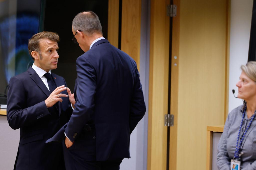 Bundeskanzler Friedrich Merz (CDU) und der französische Präsident, Emmanuel Macron, haben zum «Summit on European Digital Sovereignty» eingeladen. (Archivfoto) - Foto: Geert Vanden Wijngaert/AP/dpa
