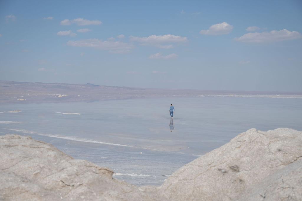 Der Iran versucht, die Wasserkrise und Dürre im Land mit Regengebeten und Wolkenimpfungen zu bekämpfen. (Archivbild) - Foto: Arne Immanuel Bänsch/dpa