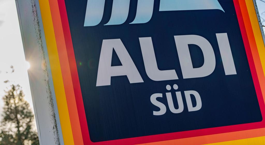 Aldi Süd zählt zu den größten Lebensmittelhändlern in Deutschland. - Foto: Andreas Arnold/dpa