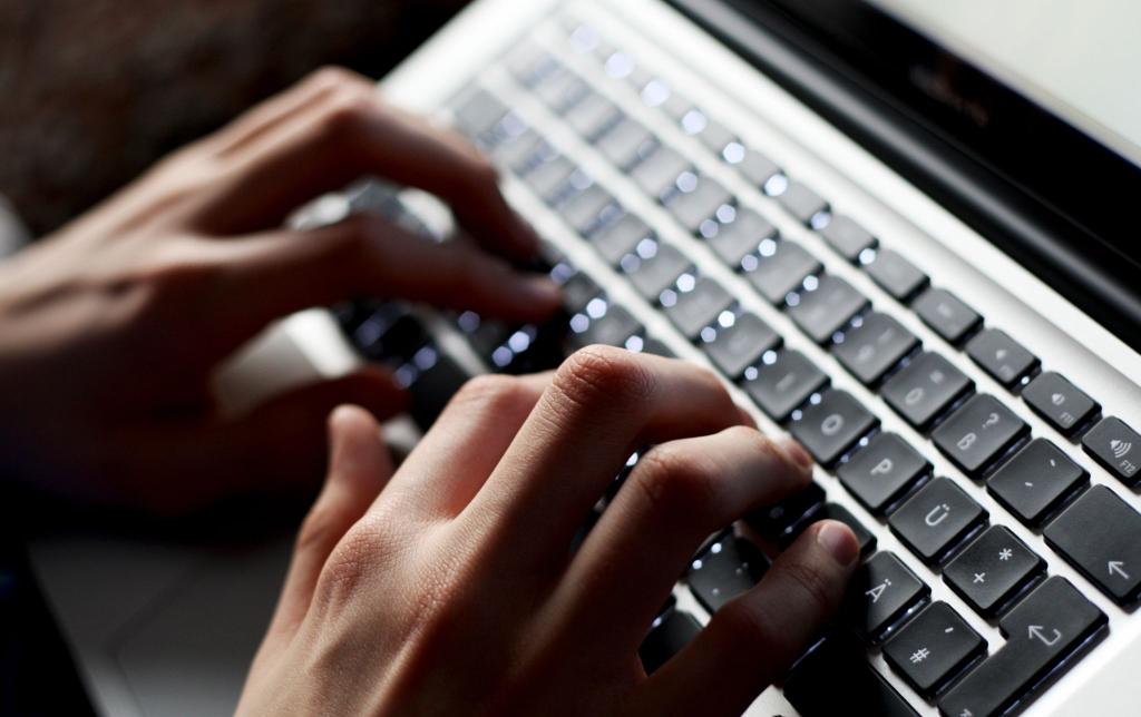 Der verstärkte Einsatz von KI könnte laut der Studie das Bruttoinlandsprodukt jährlich um 0,8 Prozentpunkte wachsen lassen. - Foto: Karl-Josef Hildenbrand/dpa