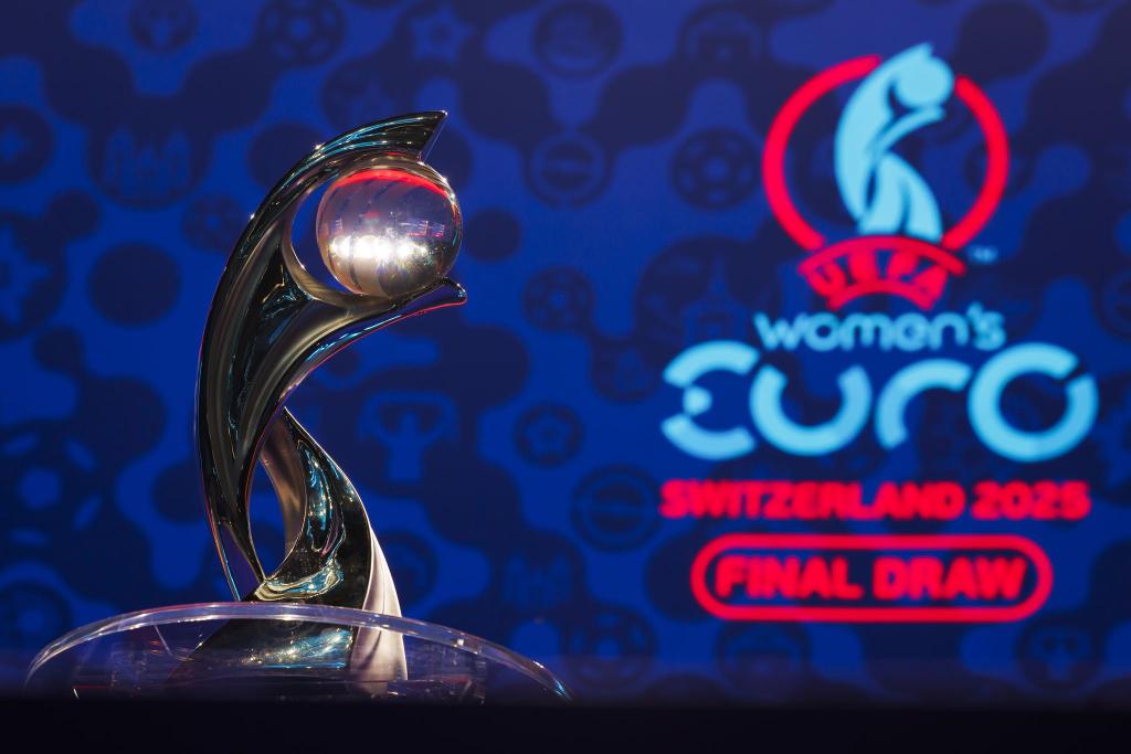 Wo der EM-Pokal 2029 ausgespielt wird, entscheidet sich am 3. Dezember. (Archivbild) - Foto: Valentin Flauraud/KEYSTONE/dpa