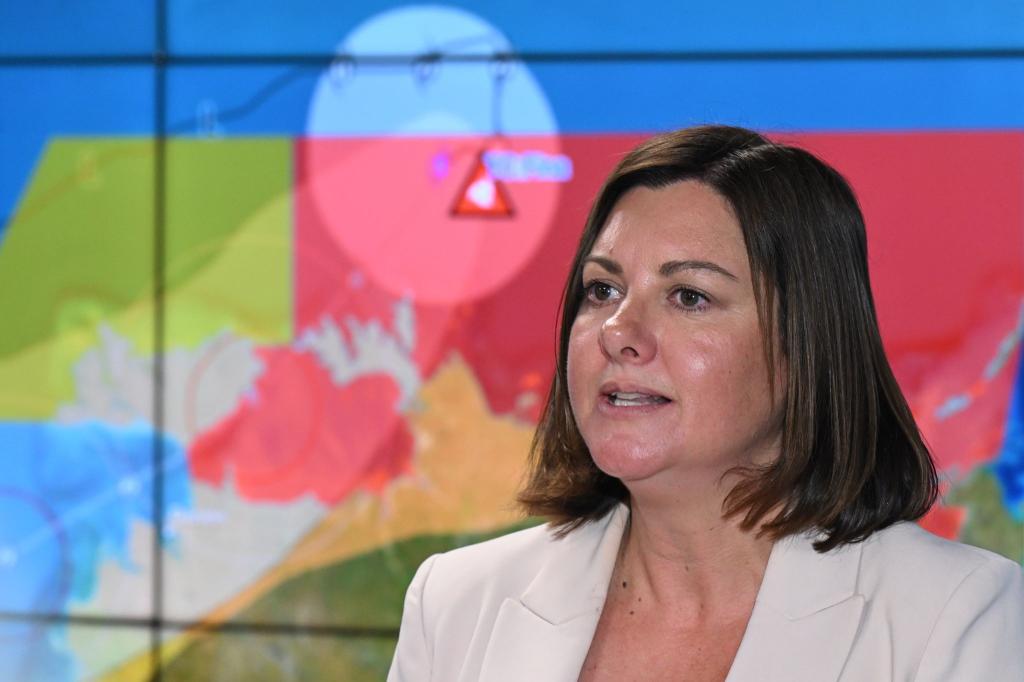 Australiens Katastrophenschutzministerin Kristy McBain warnte vor der zerstörerisch Kraft von Zyklon «Fina». - Foto: Lukas Coch/AAP/dpa