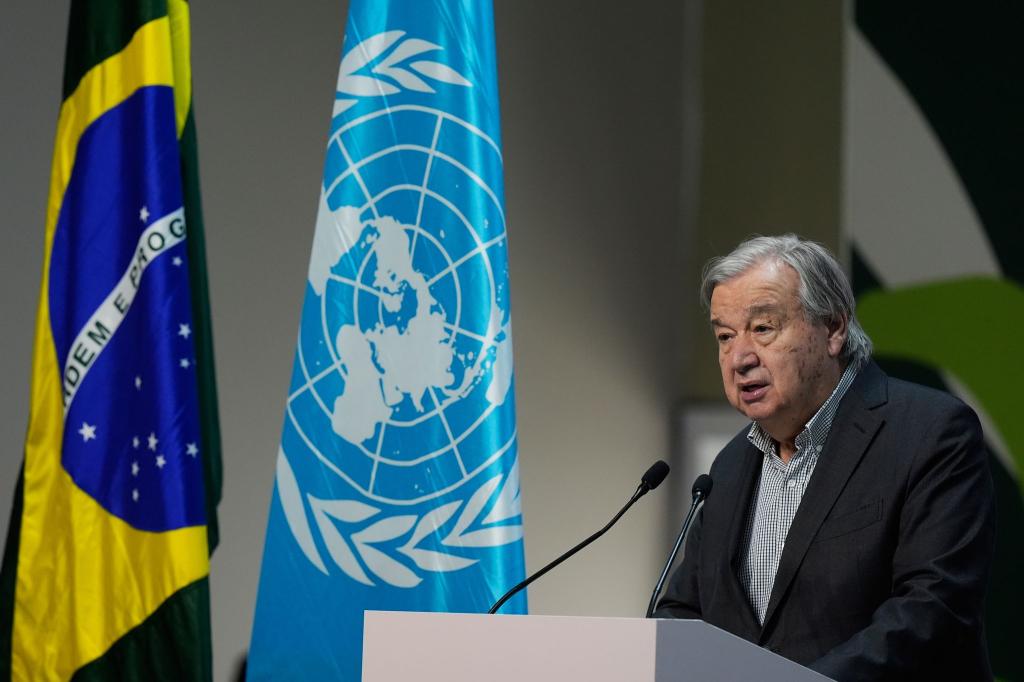 «Ich kann nicht so tun, als habe die COP30 alles Nötige geliefert», sagte Guterres. (Archivbild) - Foto: Fernando Llano/AP/dpa