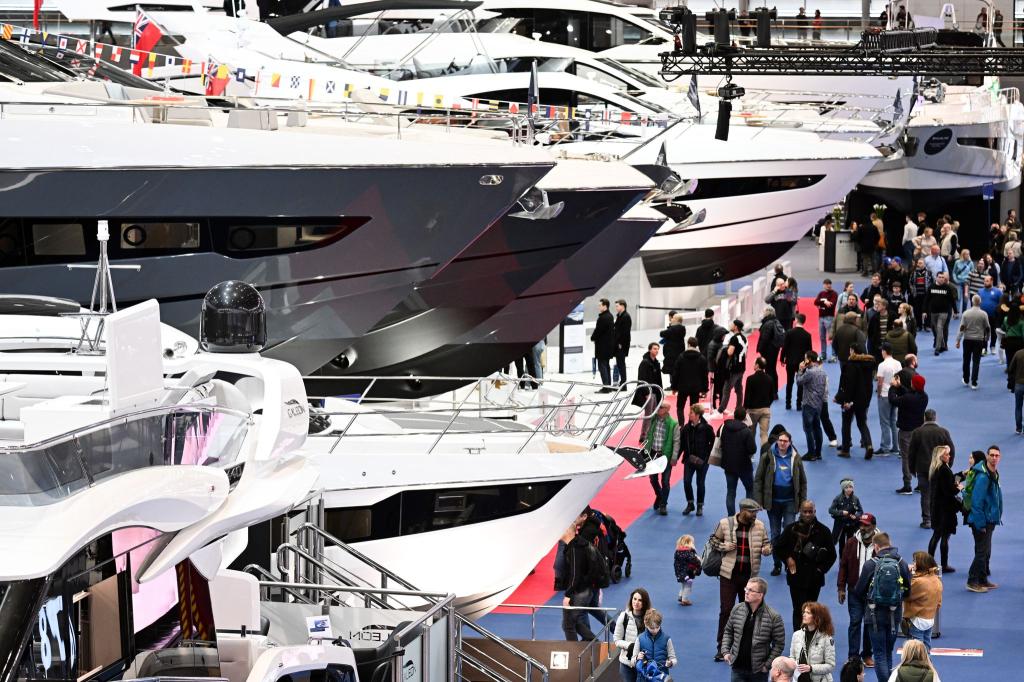 Für Luxusjachten geben die Reichen auch 2025 mehr Geld aus. (Archivbild) - Foto: Federico Gambarini/dpa
