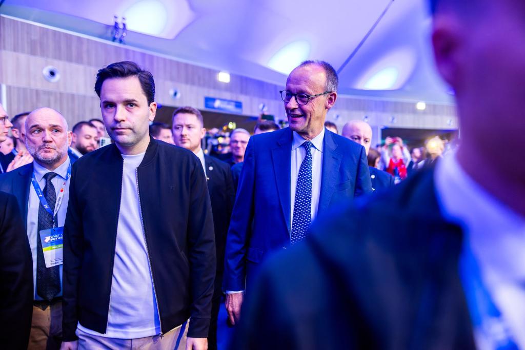 Ohne die Stimmen der Jungen Union hat die Regierung keine sichere Mehrheit. (Archivbild) - Foto: Philipp von Ditfurth/dpa