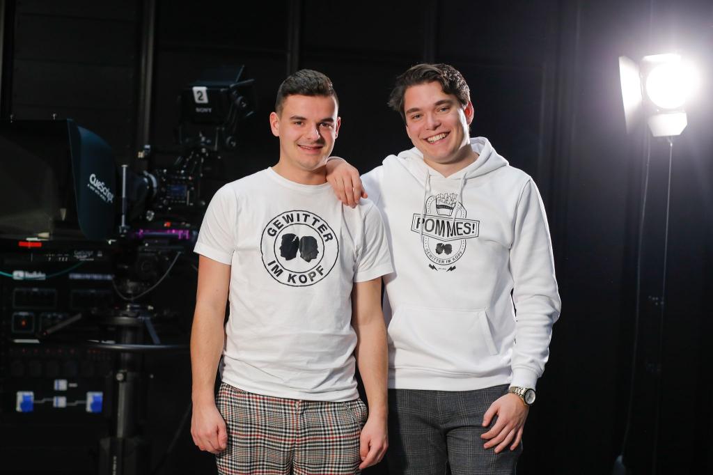 Jan Zimmermann (links) vom Youtube-Kanal «Gewitter im Kopf» ist tot. - Foto: Gerald Matzka/dpa-Zentralbild/ZB