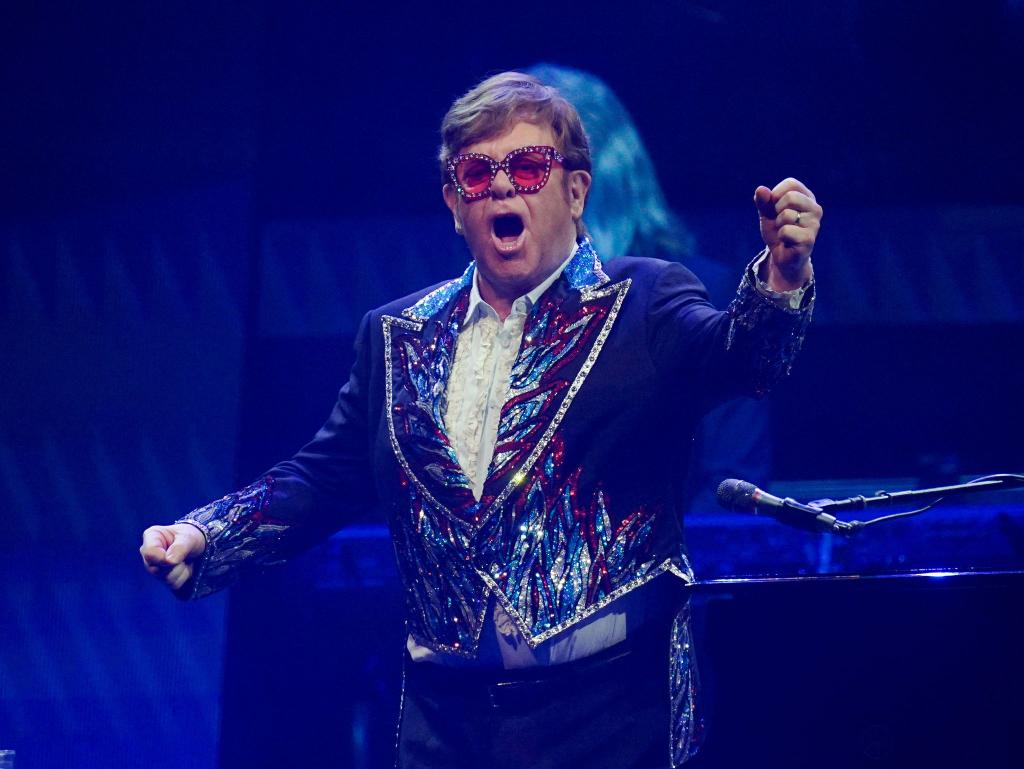 Elton John hat Probleme mit dem Sehen - Shows spielt er aber nach wie vor. (Archivfoto) - Foto: Yui Mok/PA Wire/dpa