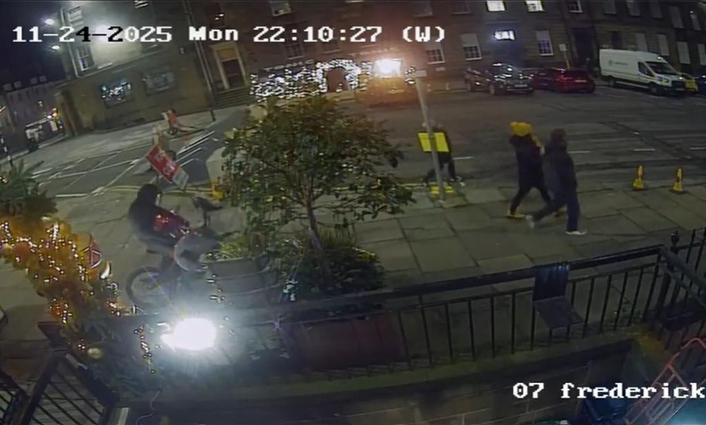 Ein kurioser Diebstahl sorgt im schottischen Edinburgh für Aufsehen. - Foto: -/Copper Blossom via PA Media/dpa