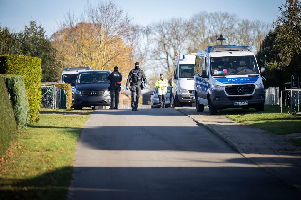 Im Fall Fabian lässt der Anwalt der seit Anfang November in U-Haft sitzenden Tatverdächtigen die Haftgründe prüfen. (Archivbild) - Foto: Philip Dulian/dpa