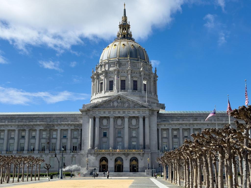 San Francisco will ein Verbot «irreführender» Vermarktung und finanzielle Wiedergutmachung. (Archivbild) - Foto: Andrej Sokolow/dpa