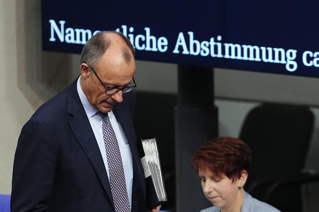 Der Bundestag hat über das Wehrdienstgesetz abgestimmt. - Foto: Kay Nietfeld/dpa