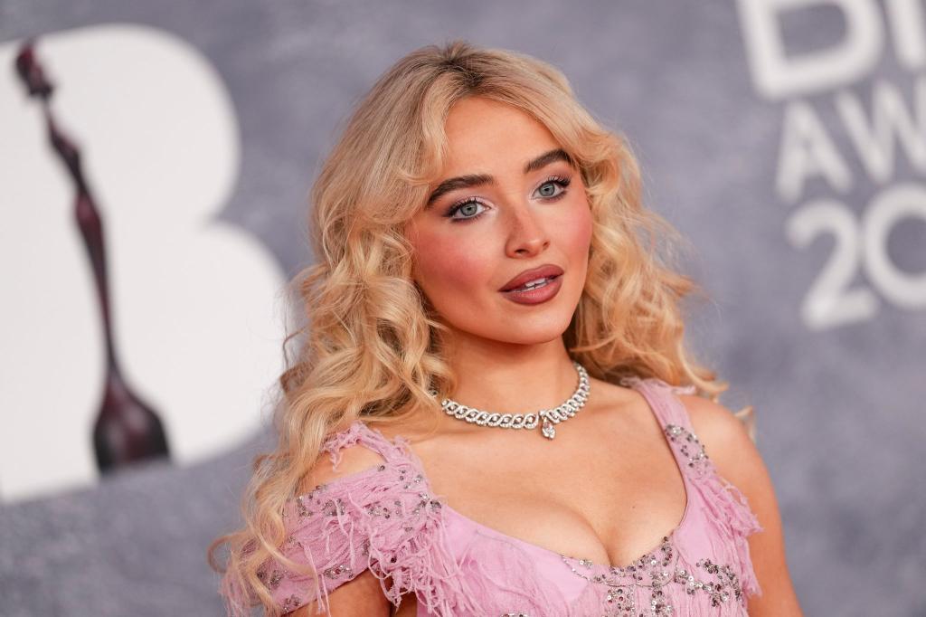 Das Weiße Haus bedient sich erneut an einem Clip des Popstars Sabrina Carpenter. (Archivbild) - Foto: Scott A Garfitt/Invision/dpa
