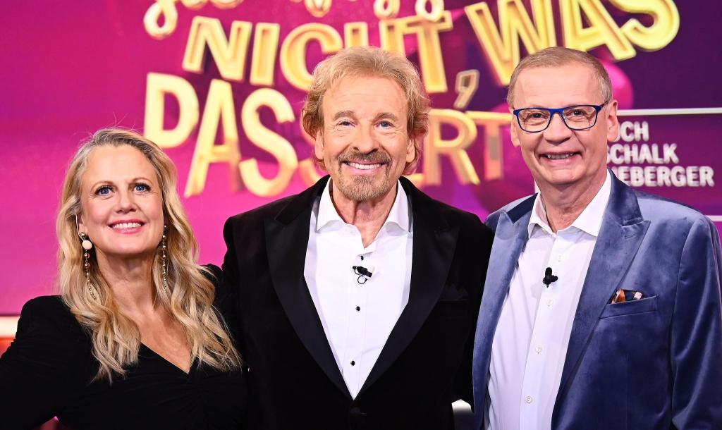 Moderator Thomas Gottschalk mit Günther Jauch und Barbara Schöneberger. - Foto: Julia Feldhagen/RTL/dpa