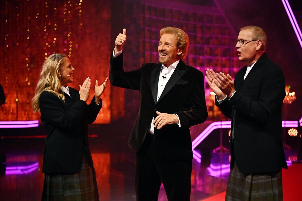 Moderator Thomas Gottschalk mit Günther Jauch und Barbara Schöneberger. - Foto: Julia Feldhagen/RTL/dpa