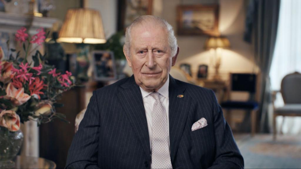 Der britische König Charles III. hat sich in einer Videobotschaft zum Fortschritt seiner Krebsbehandlung geäußert. - Foto: Tommy Forbes/Bango Studios/PA Media/dpa