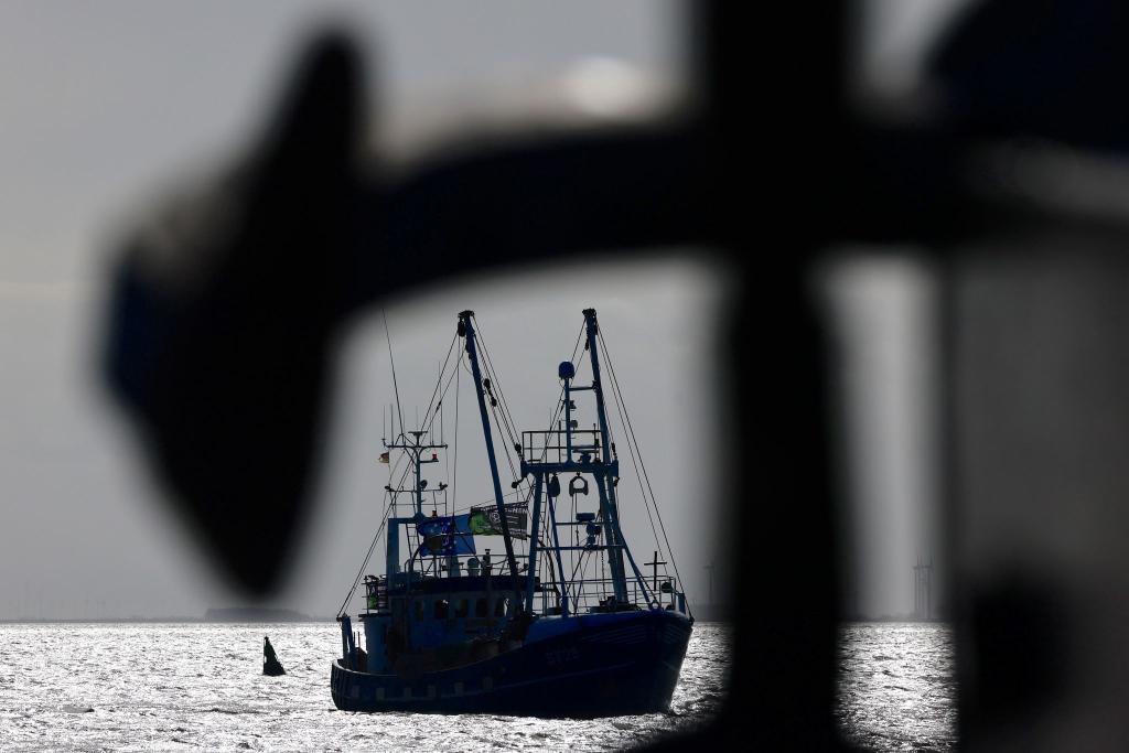 Fischer warten jährlich auf die EU-Entscheidungen zu erlaubten Fangmengen. (Symbolbild) - Foto: Frank Molter/dpa