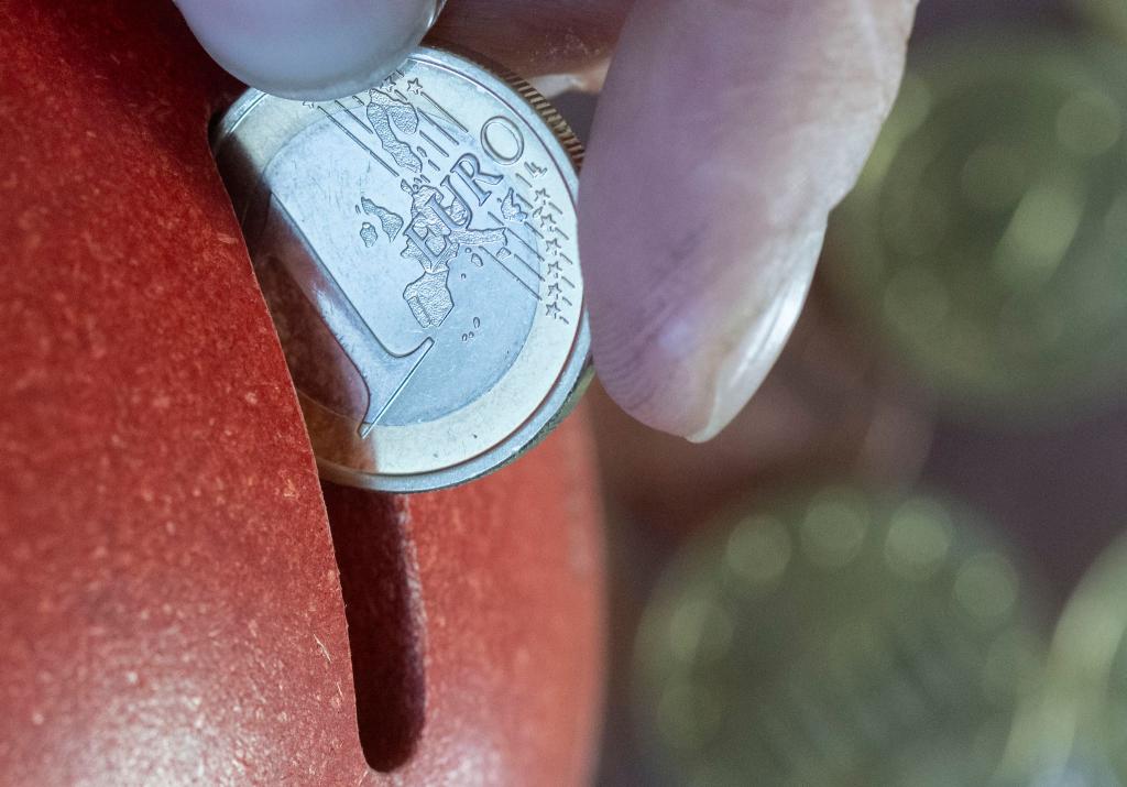 Sparen wie die Eltern? Ererbtes Finanzwissen hat bisweilen Lücken. (Symbolbild) - Foto: Hendrik Schmidt/dpa