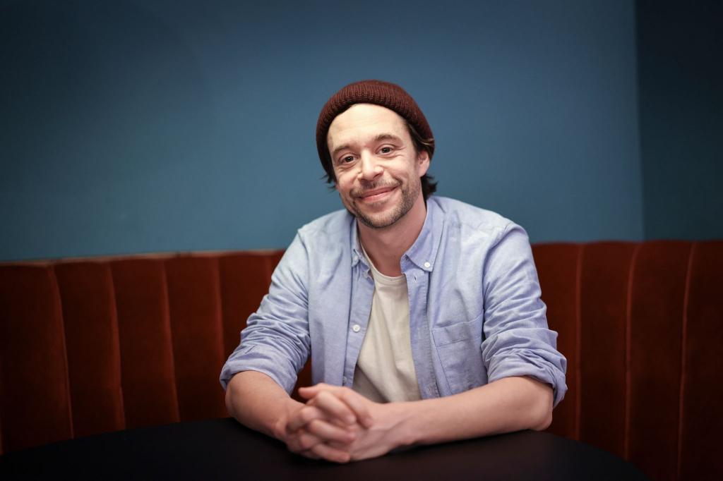 Schaut jetzt anders auf manche Begegnungen mit aufdringlichen Eltern: Tobias Krell. (Archivbild) - Foto: Christian Charisius/dpa