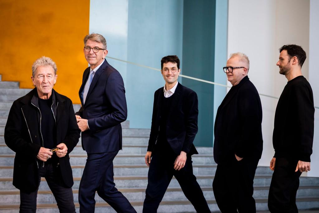 Musikschaffende sind sehr unzufrieden mit der Vergütung durch Streamingdienste. - Foto: Christoph Soeder/dpa