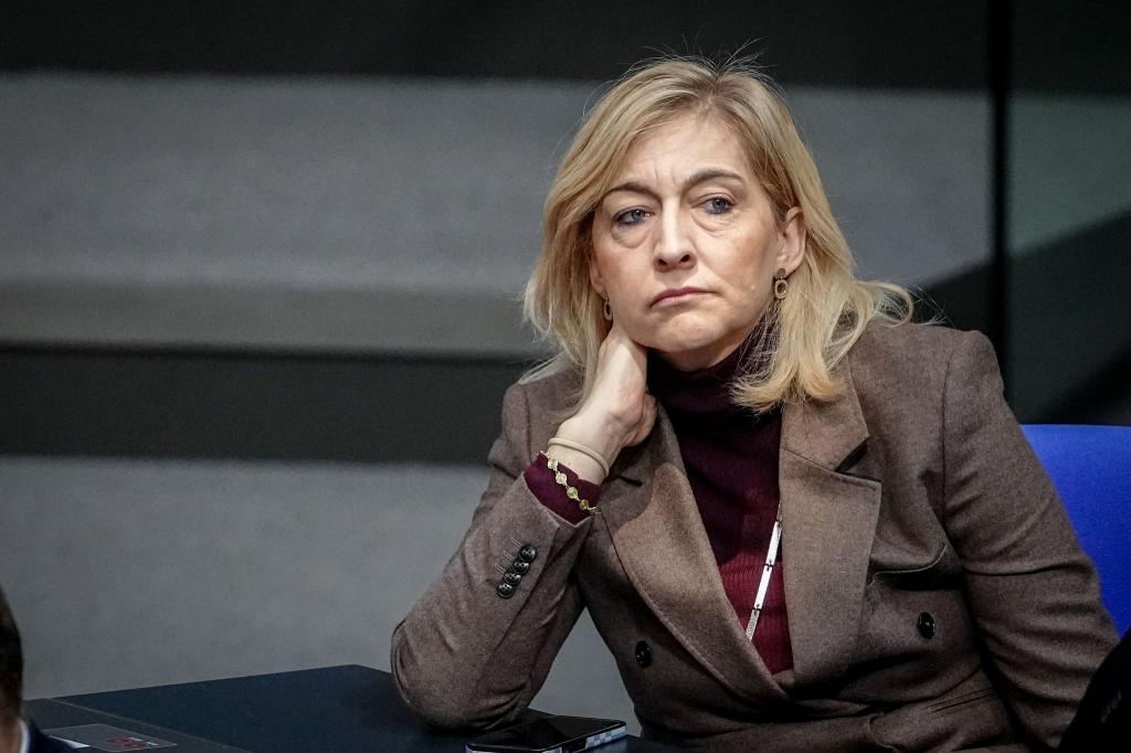 Der Kompromiss muss auch noch durch den Bundesrat. - Foto: Kay Nietfeld/dpa