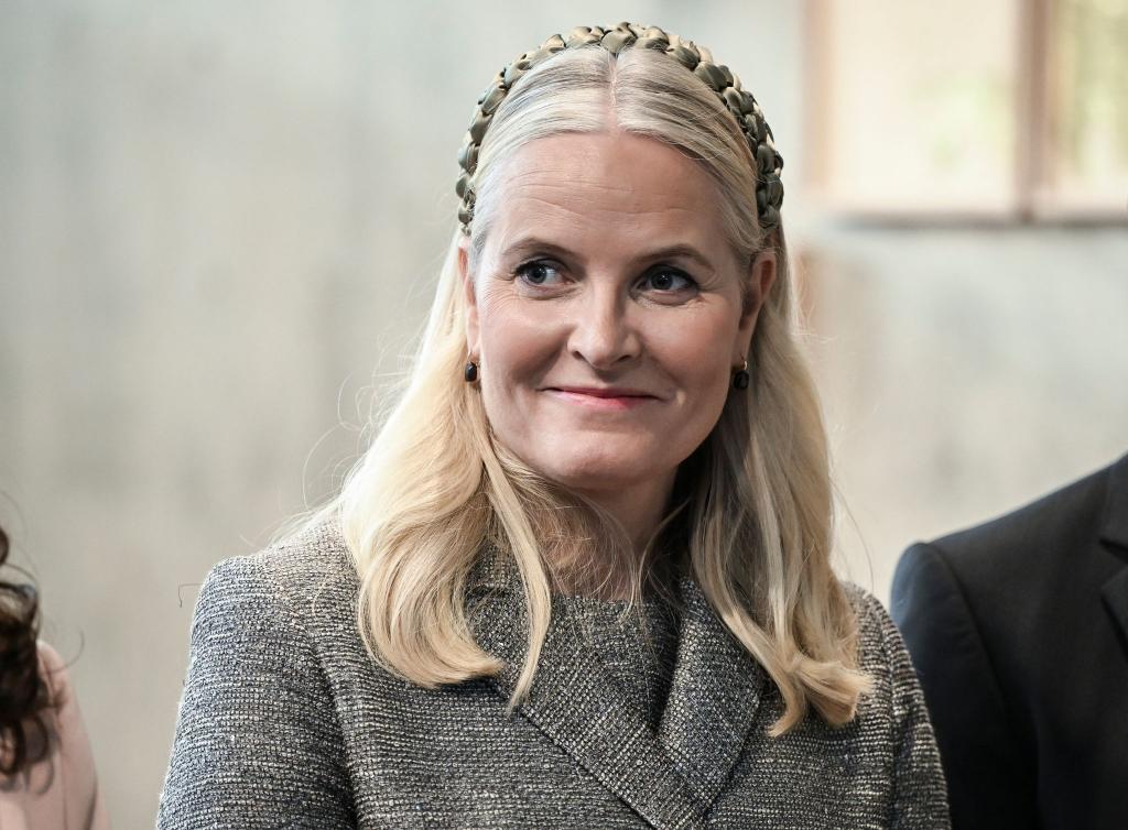 Mette-Marit braucht eine neue Lunge. (Archivbild) - Foto: Jens Kalaene/dpa