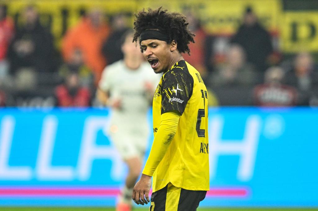 Karim Adeyemi fiel gegen Gladbach negativ auf. - Foto: Bernd Thissen/dpa