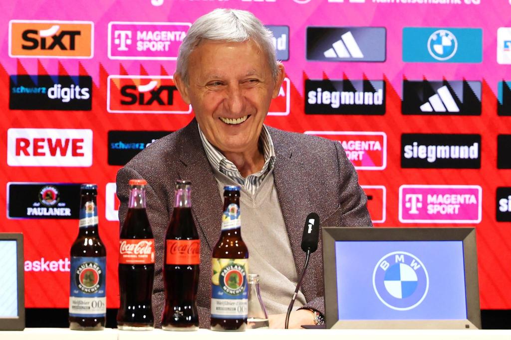 Svetislav Pesic ist zurück als Trainer bei Bayerns Basketballern. - Foto: Matthias Stickel/dpa