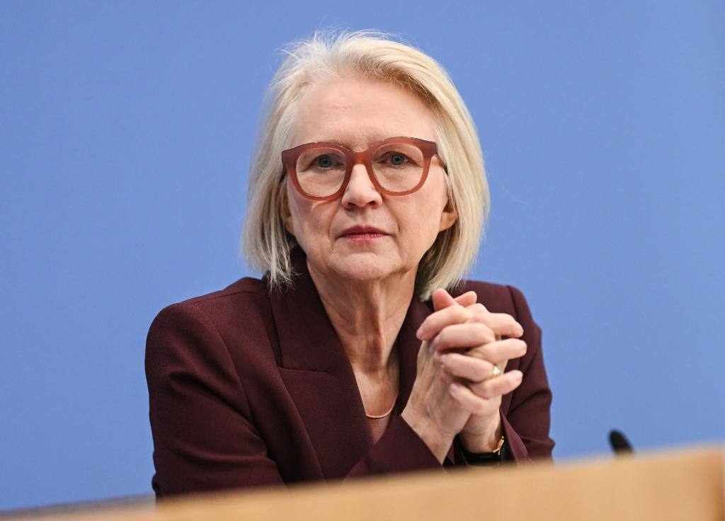 Für Monika Schnitzer ist die aktuelle Regelung bei der Erbschaftssteuer ungerecht. (Archivbild) - Foto: Britta Pedersen/dpa