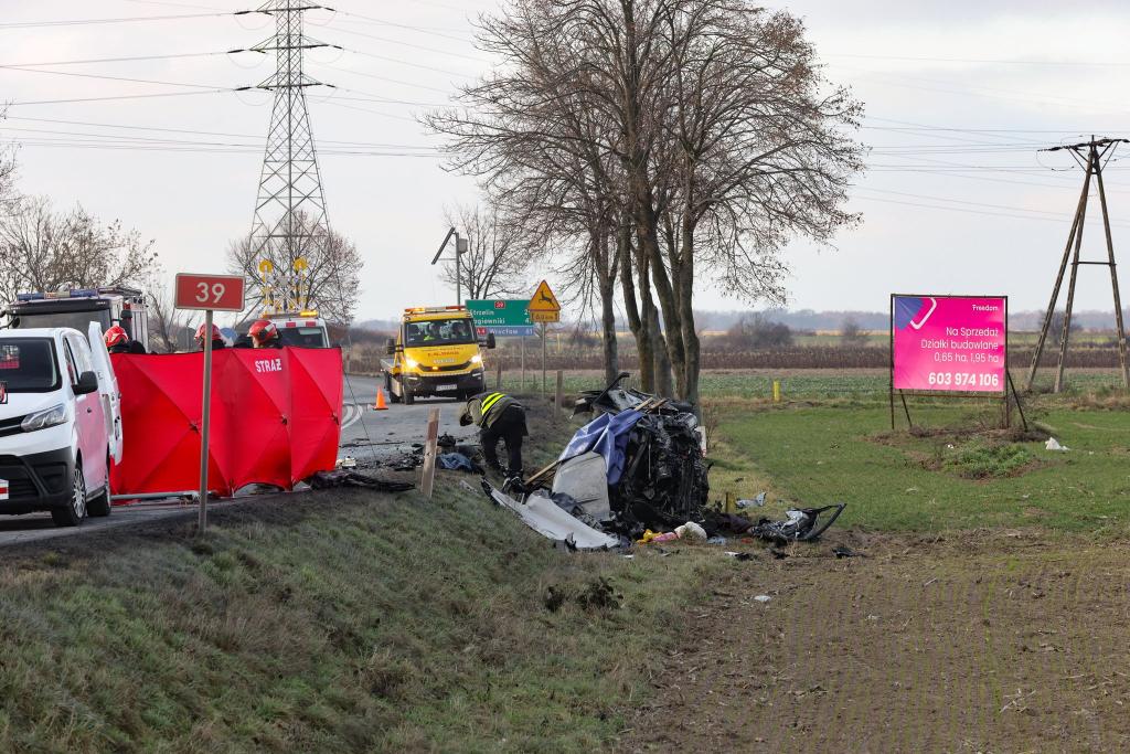 Bei dem Unfall starben sechs Menschen. - Foto: Krzysztof Swiderski/PAP/dpa