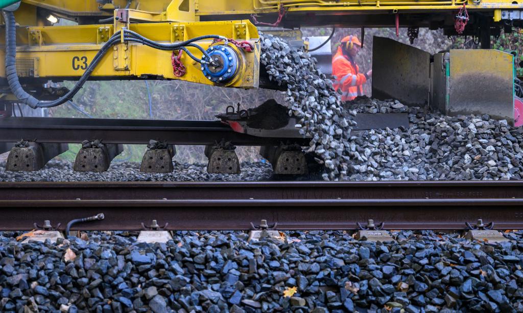 23 Milliarden Euro für die Modernisierung des Schienennetzes: «Mehr als die Hälfte des Geldes fließt in das Bestandsnetz.» (Archivbild) - Foto: Hendrik Schmidt/dpa